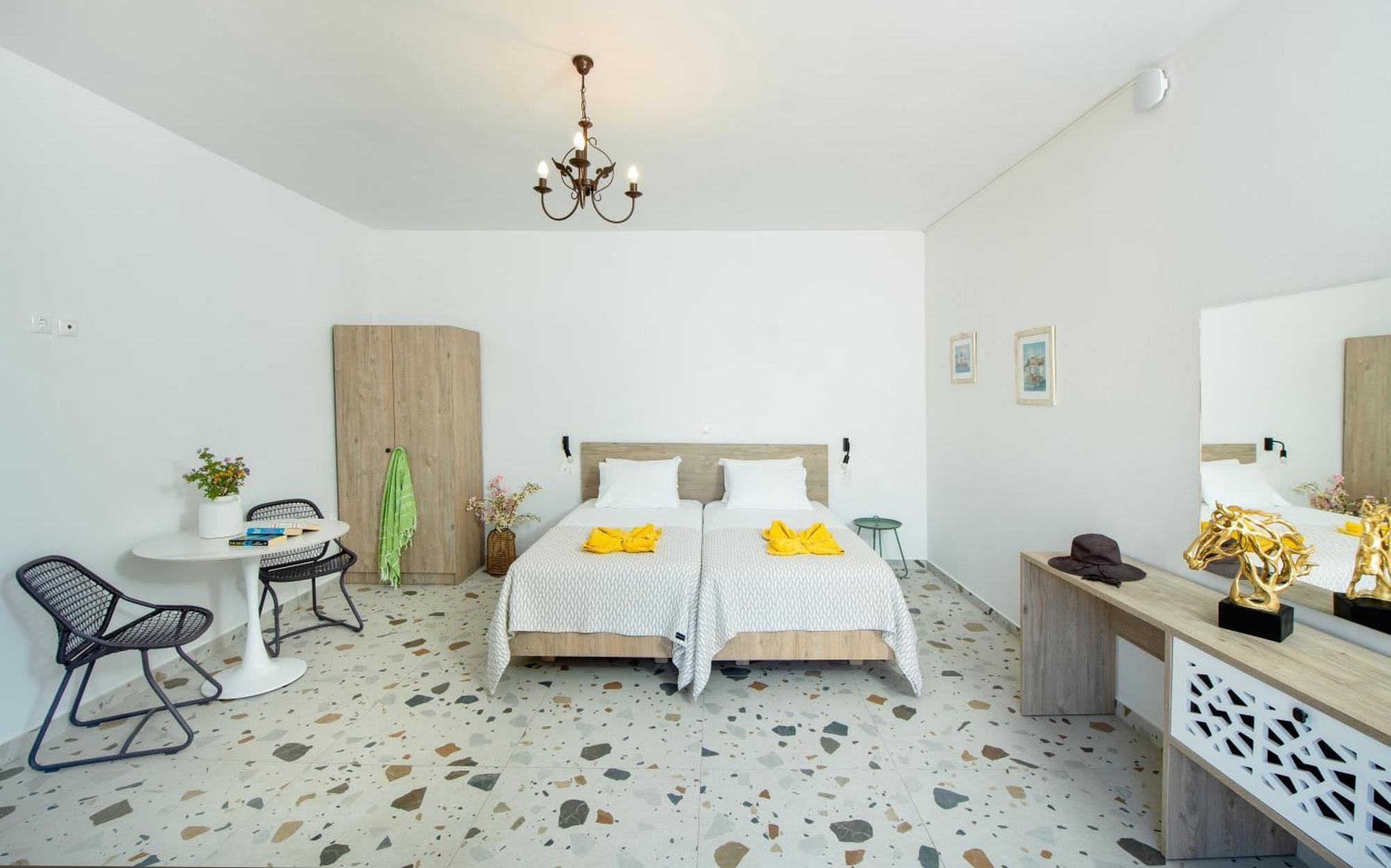 Krana Hotel 林都斯 外观 照片